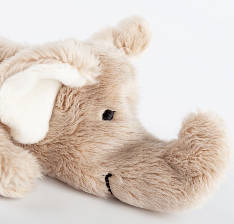 Piccolo peluche morbido a forma di elefante, adatto dai 3 mesi in su